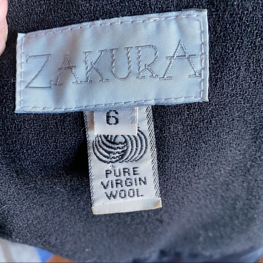 Zakura | 6 - Picture 4 of 4